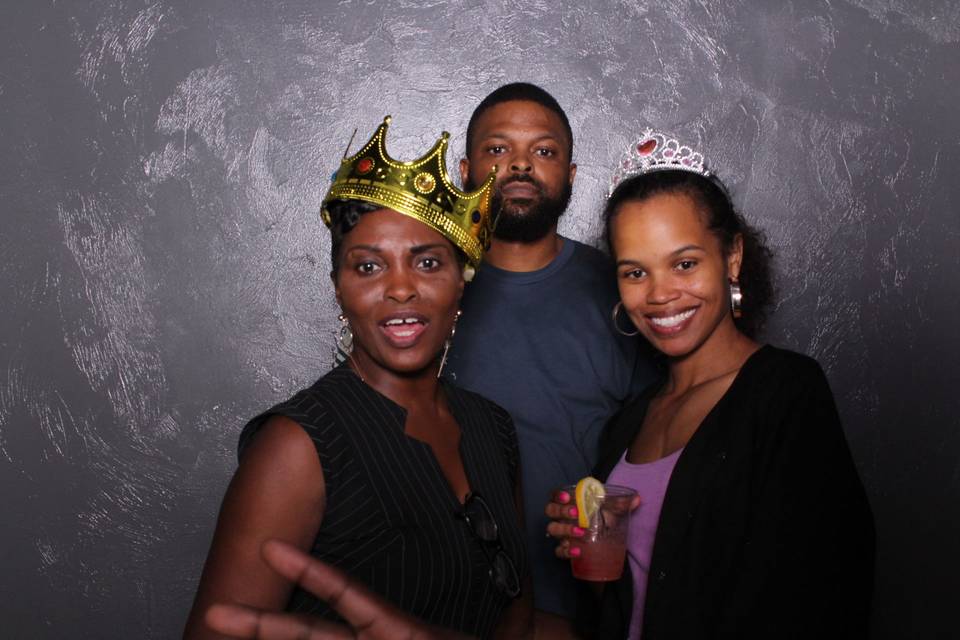 MPrints A PhotoBooth Company