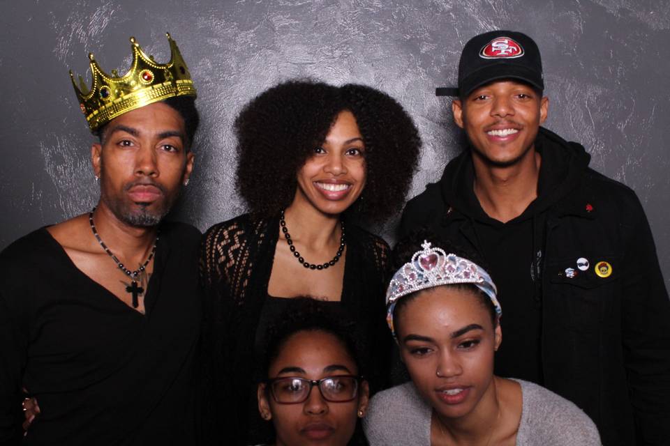 MPrints A PhotoBooth Company