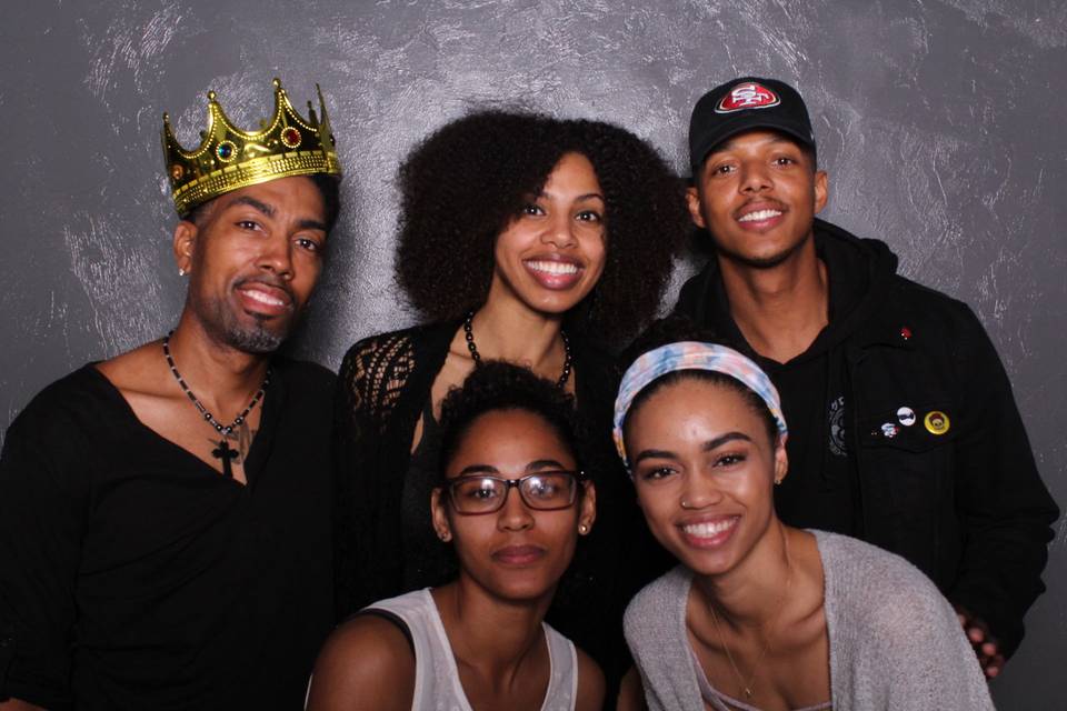 MPrints A PhotoBooth Company