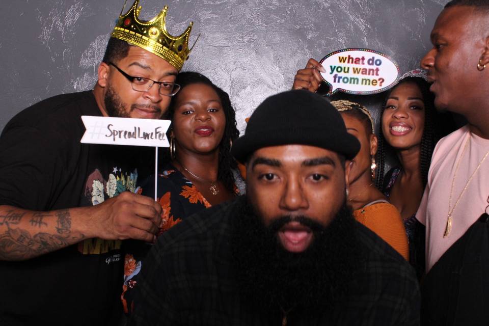 MPrints A PhotoBooth Company