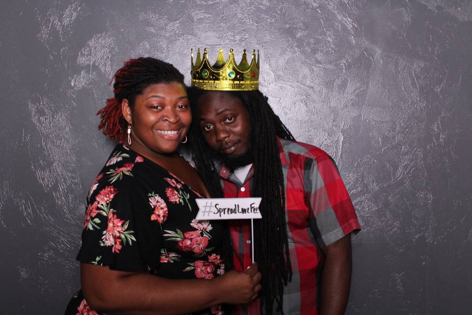 MPrints A PhotoBooth Company