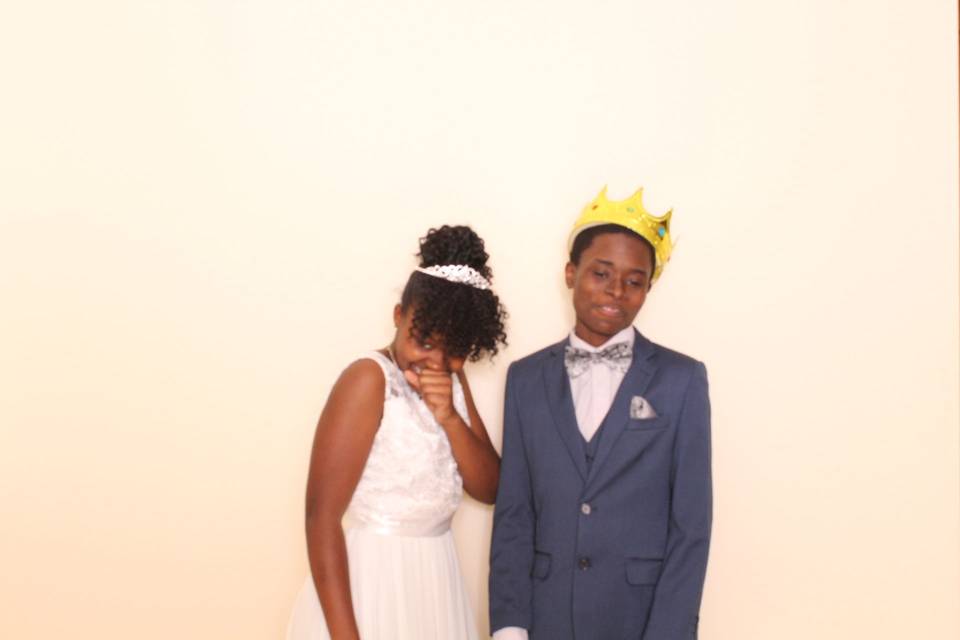 MPrints A PhotoBooth Company