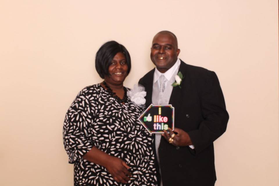 MPrints A PhotoBooth Company