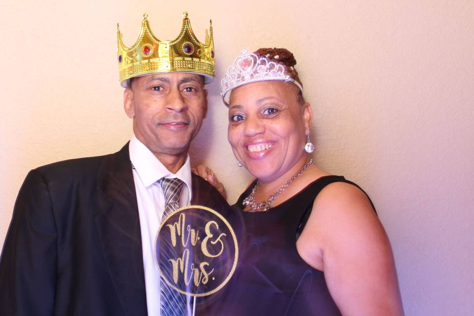 MPrints A PhotoBooth Company