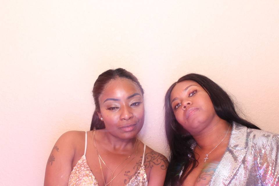 MPrints A PhotoBooth Company