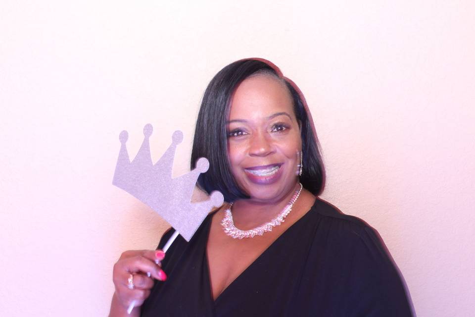 MPrints A PhotoBooth Company