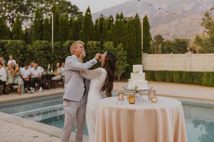 Couple eating cake