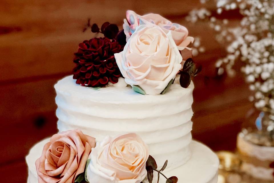 Silk floral cake