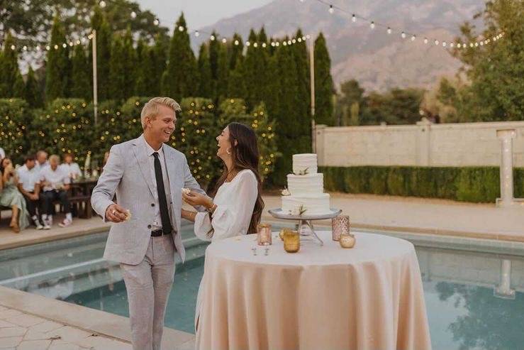 Couple with cake