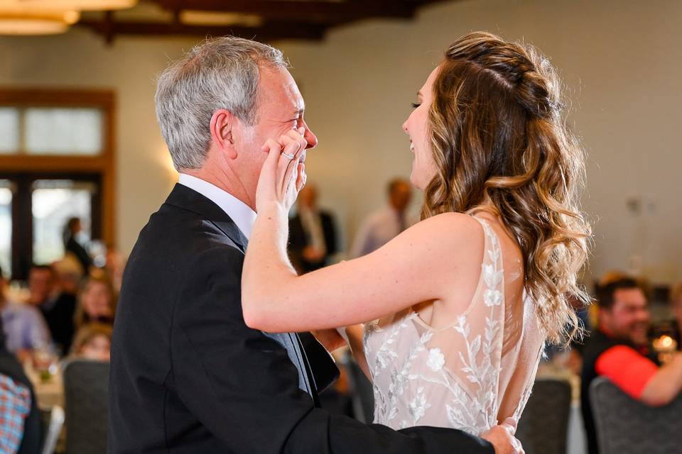 Father daughter dance at Oxbow