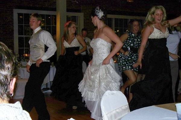 Bridal dancing