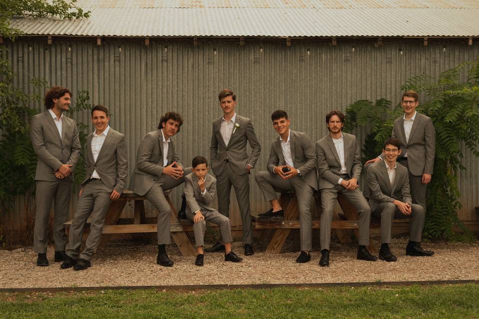 Groomsmen portraits