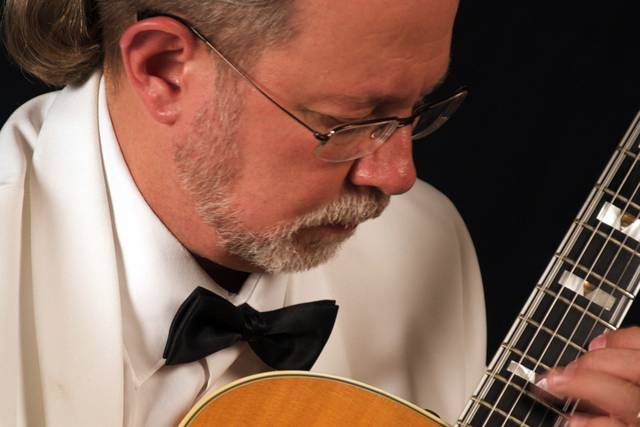 Scott Elliott, Professional Guitarist