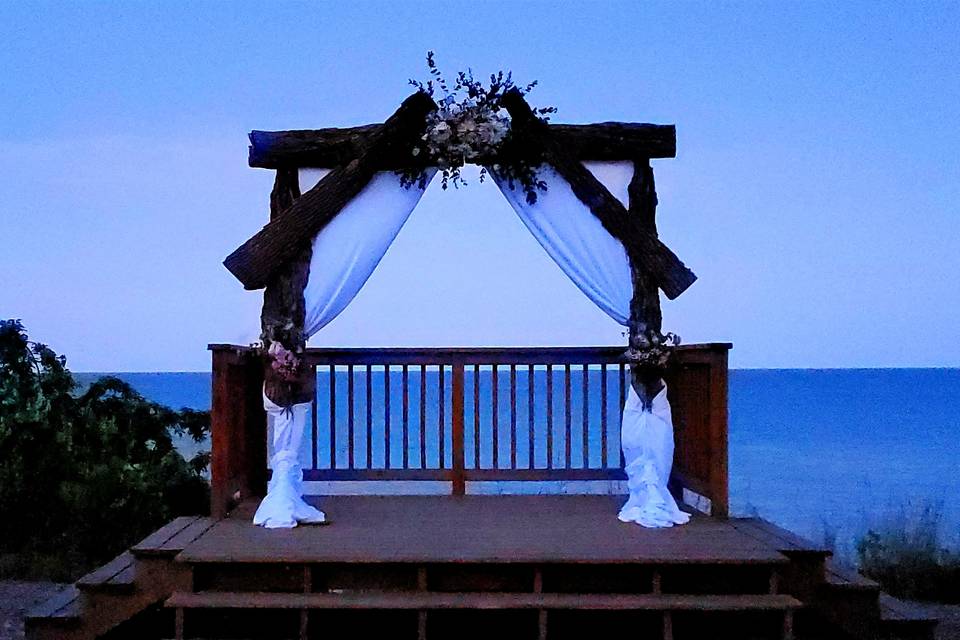 Outdoor ceremony deck