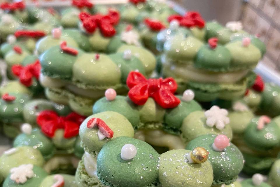 Wreath macarons