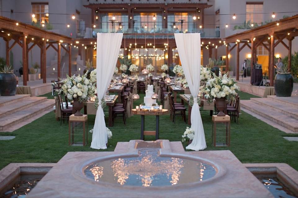 Some Like It Classic - Wedding Design