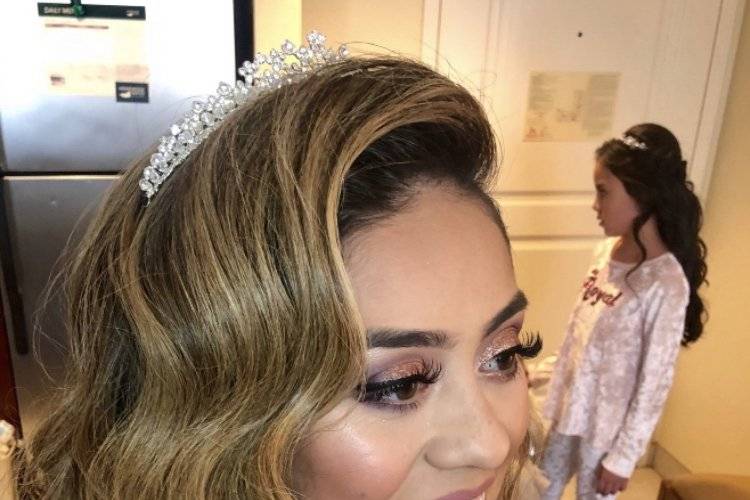 Bridal hollywood waves