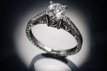Diamond ring with fine details