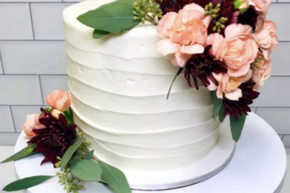 Fresh floral wedding cake