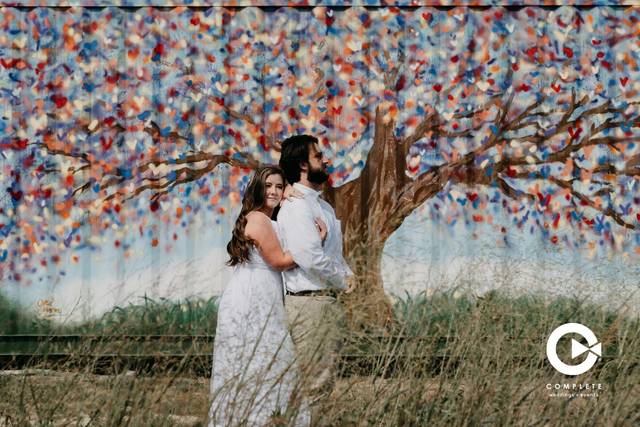 Complete Weddings + Events Kansas