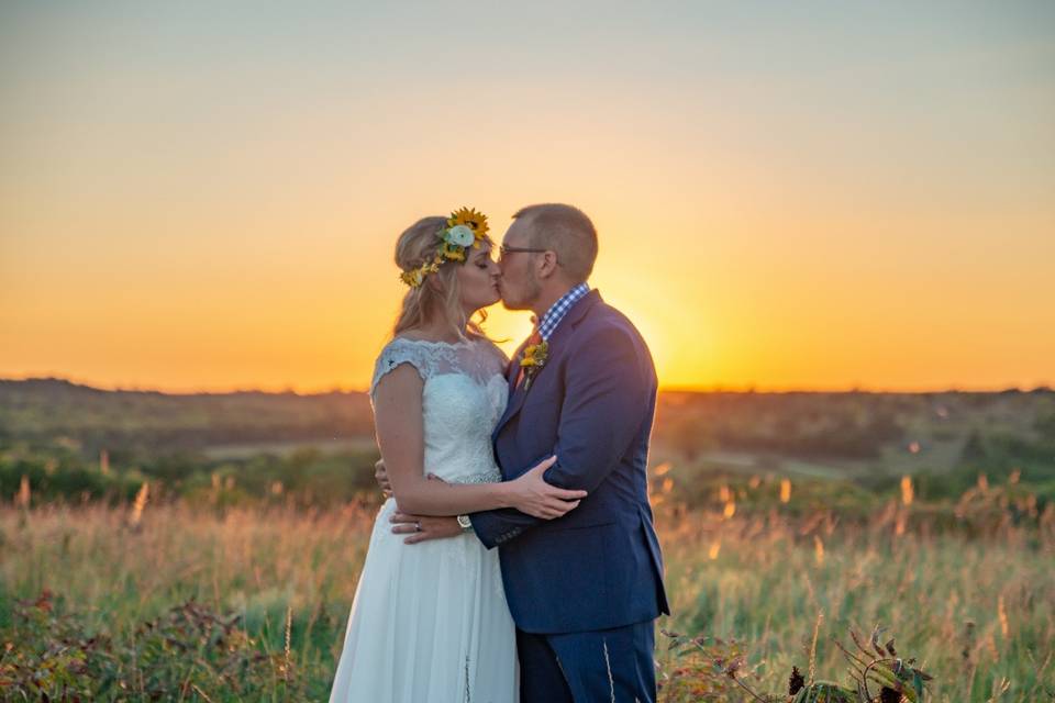 Complete Weddings + Events Kansas