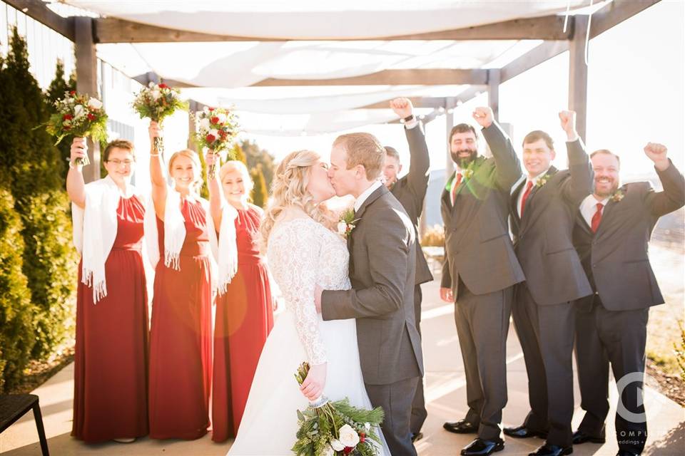 Complete Weddings + Events Kansas