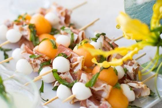 Prosciutto Melon Mozz Skewer