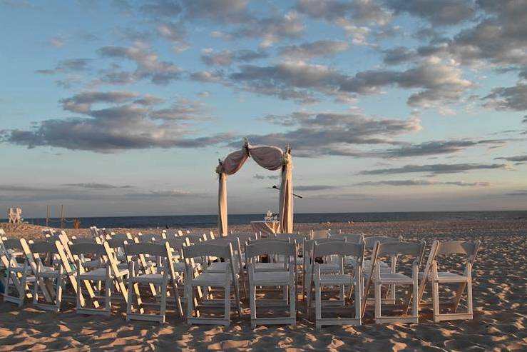 The Sands at Atlantic Beach