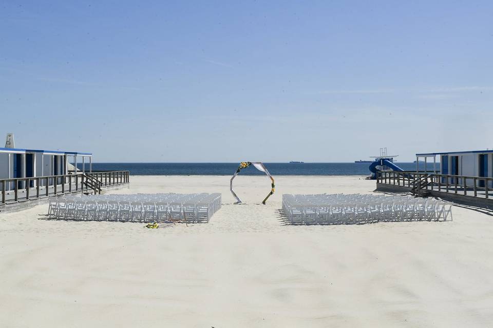 The Sands at Atlantic Beach