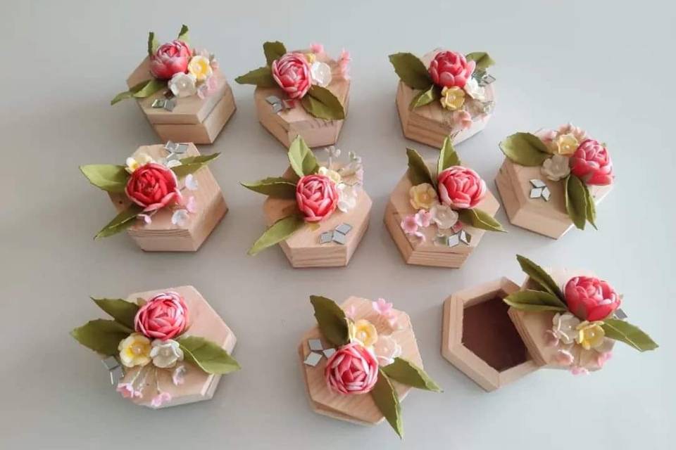 Custom favours