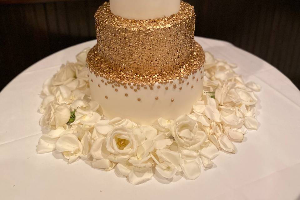 NY Eve Wedding Cake