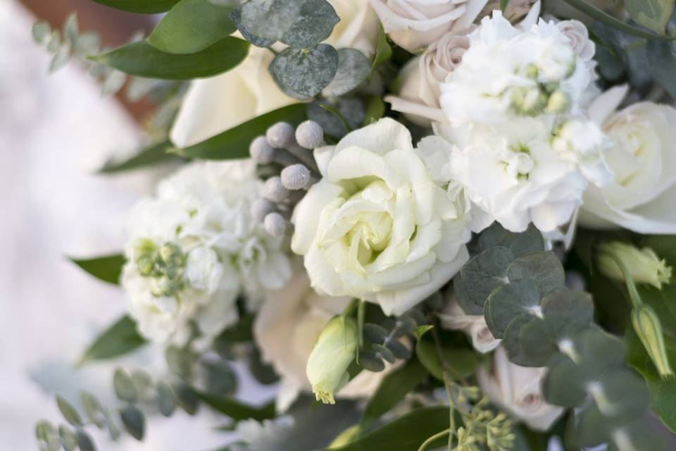 Exquisite All White Bouquet