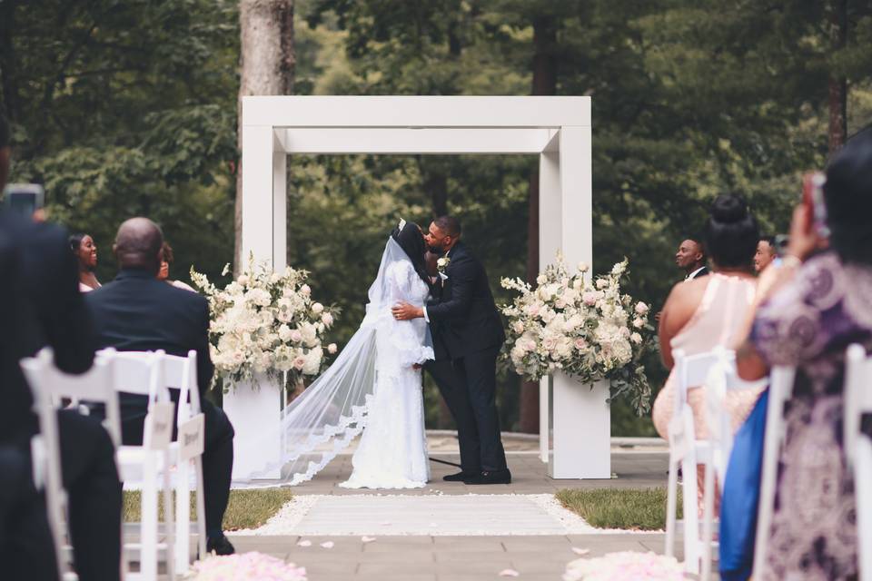 Lakeview Outdoor Ceremony