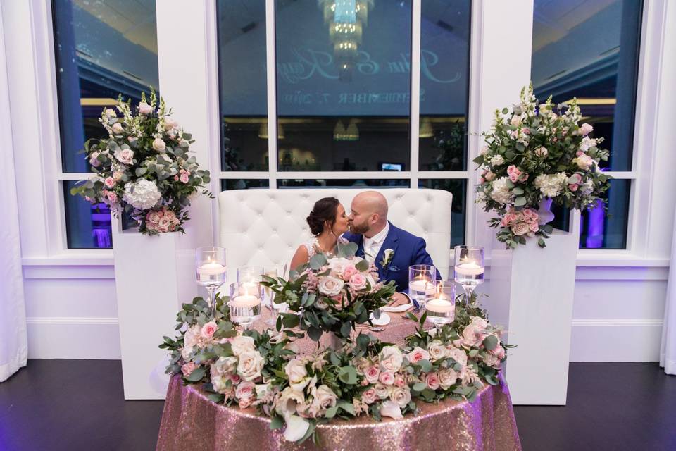 Head table with flowers