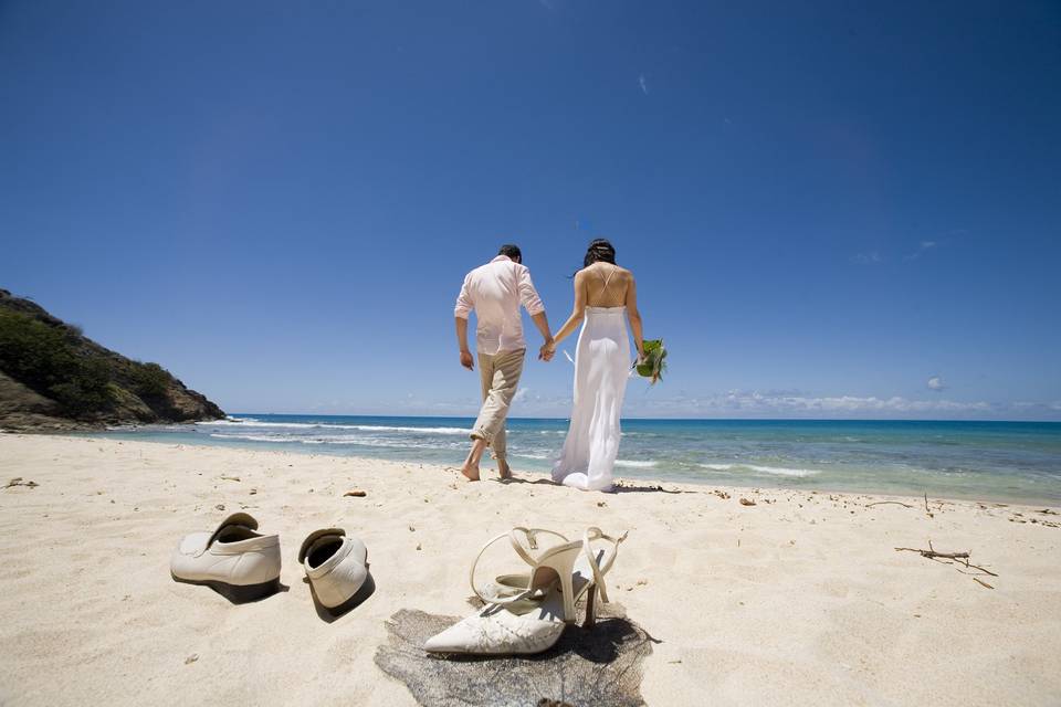Travel Benefits By Design / Honeymoons, Destination Weddings, Romance