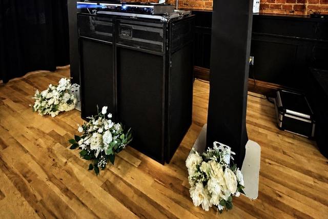Basic Plus in Black
