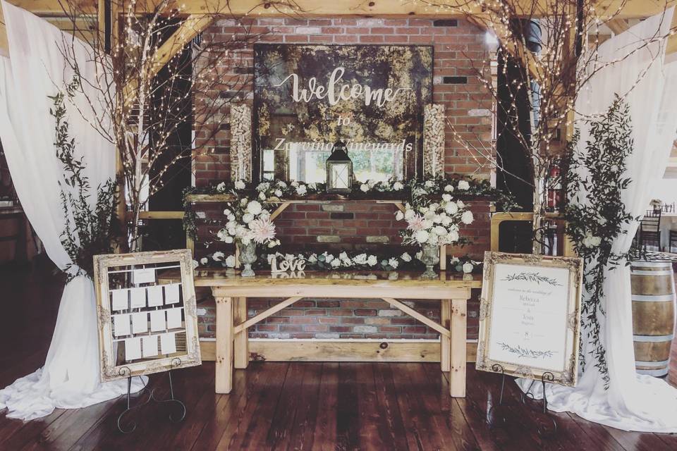 Rustic style welcome table