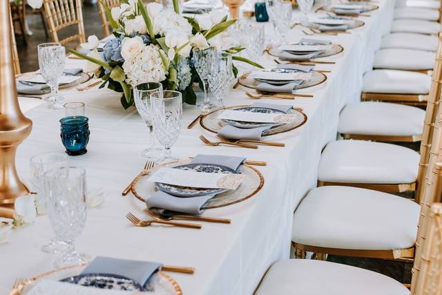 Elegant tablescape