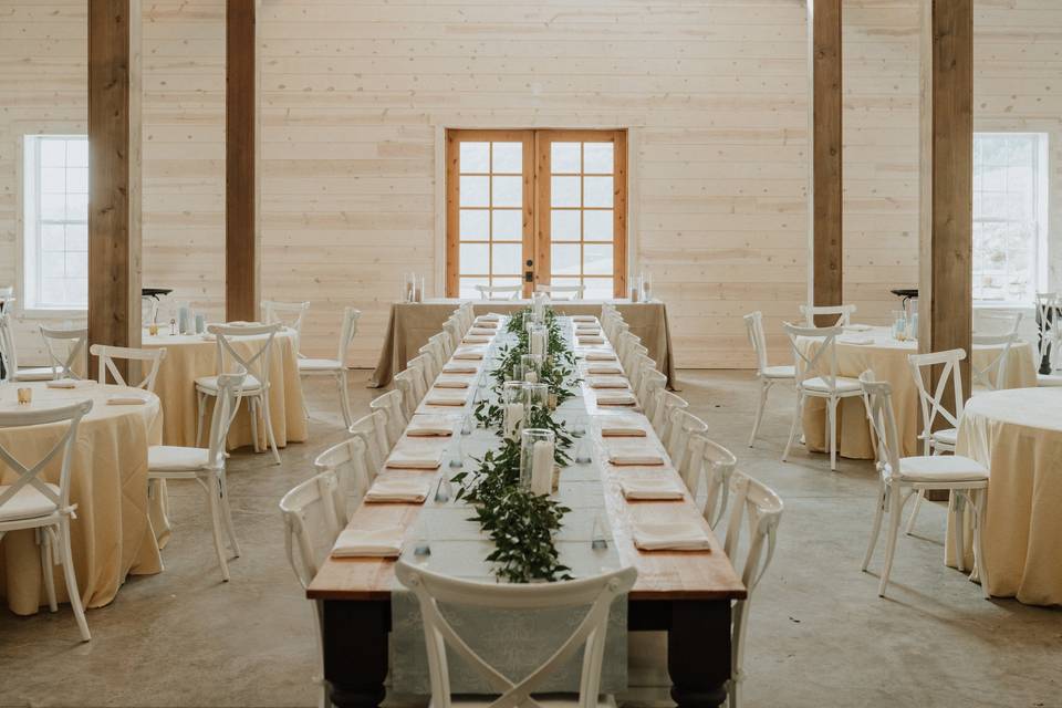 Cranford Hollow - Barn Wedding