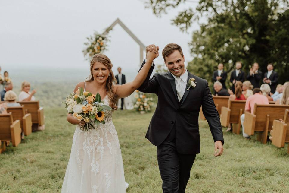 Cranford Hollow - Barn Wedding