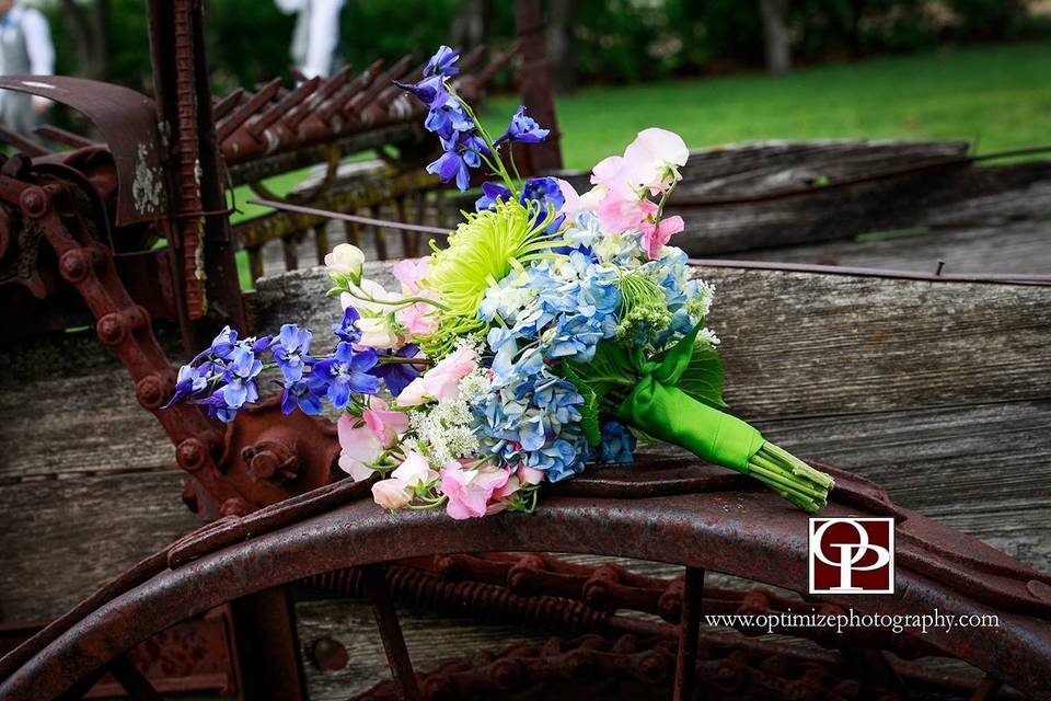 Simply Stunning Floral Design and Event Studio