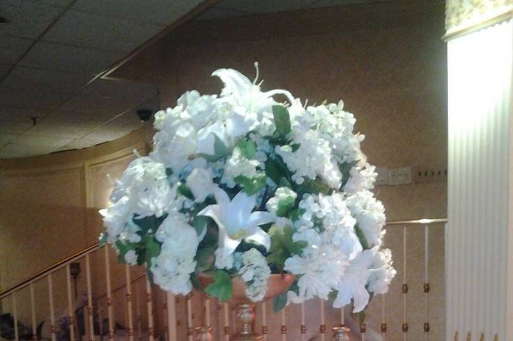 Raised centerpiece