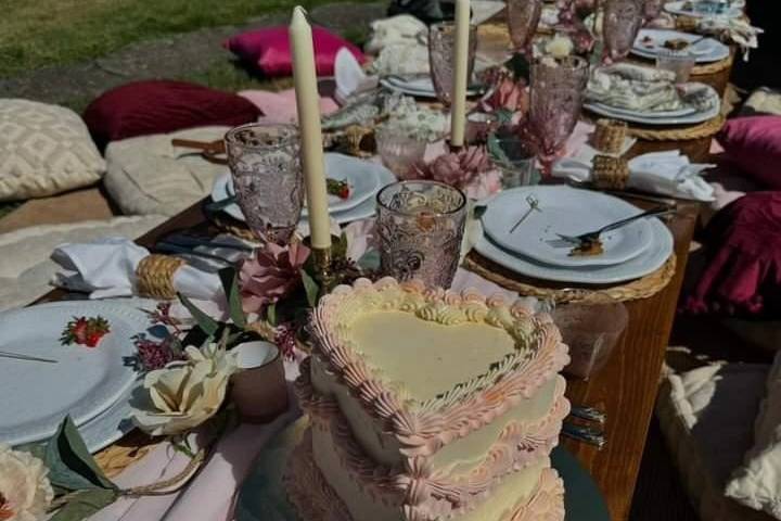 Vintage Cake