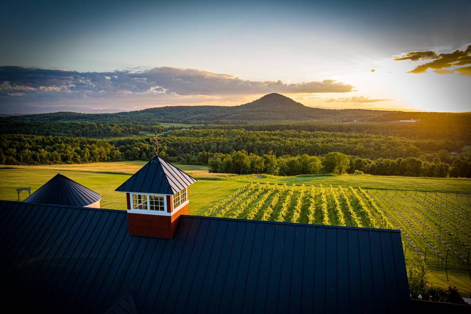 Maquam Barn & Winery