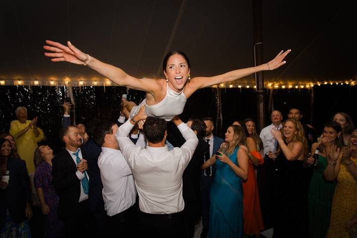 Candid wedding photography Hud