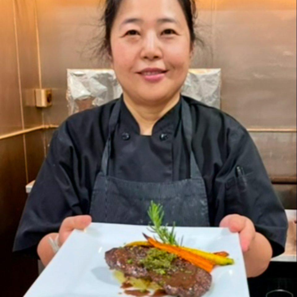 Asako Sullivan