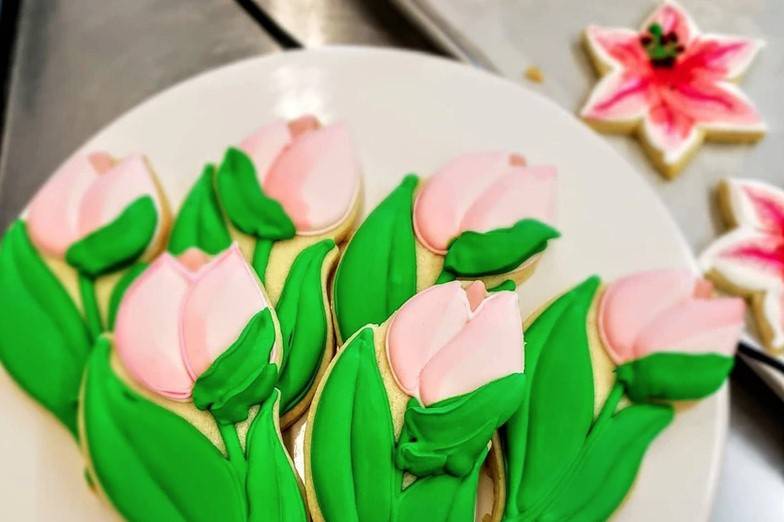 Pink tulip cookies