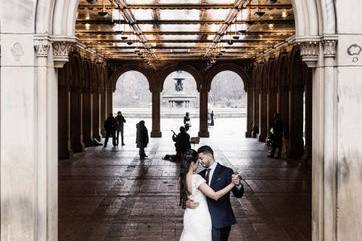 Under the arch - Nomadfoto