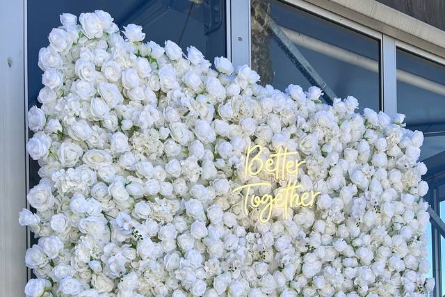Lush White Flower Wall
