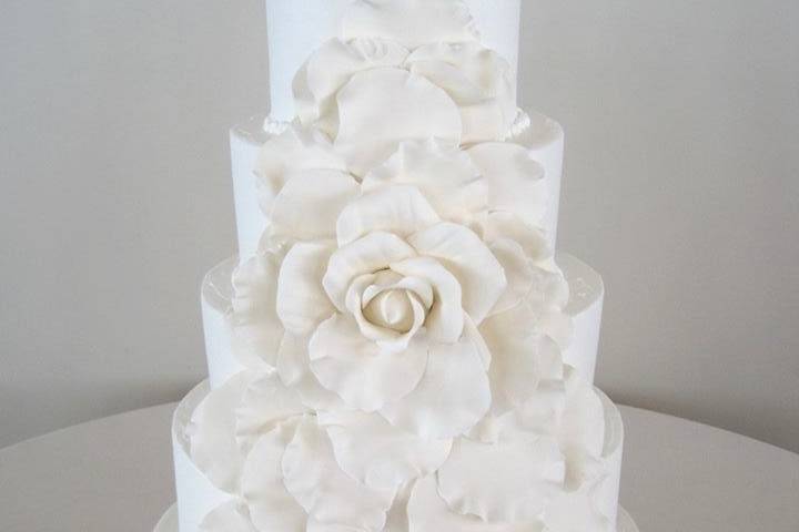 White textured cake